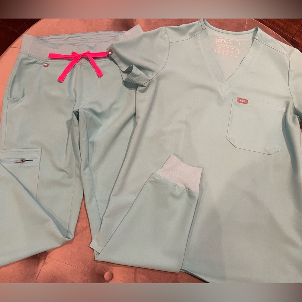 FIGS SCRUB SET—Limited edition color—XS/XXS